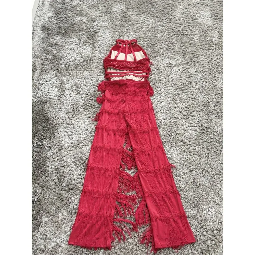 Weissman red tiered